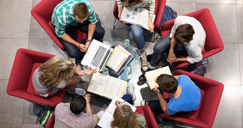 8 Secrets of Successful Students: How To Study For Long Hours 7 Tips to study for long hours